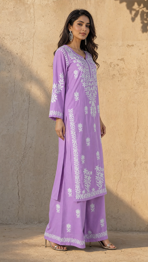 Purple chikankari kurta with 3/4 sleeves and embroidered border